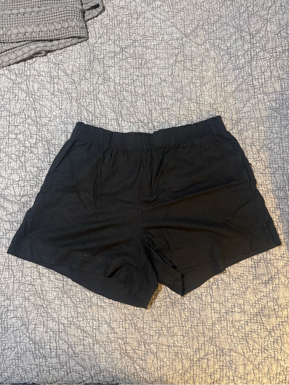 H&M linen shorts